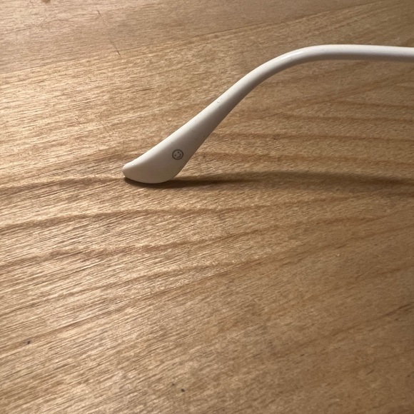 Ray-Ban RB3025 Aviator Sunglasses copper with white temple tips - Picture 4 of 6